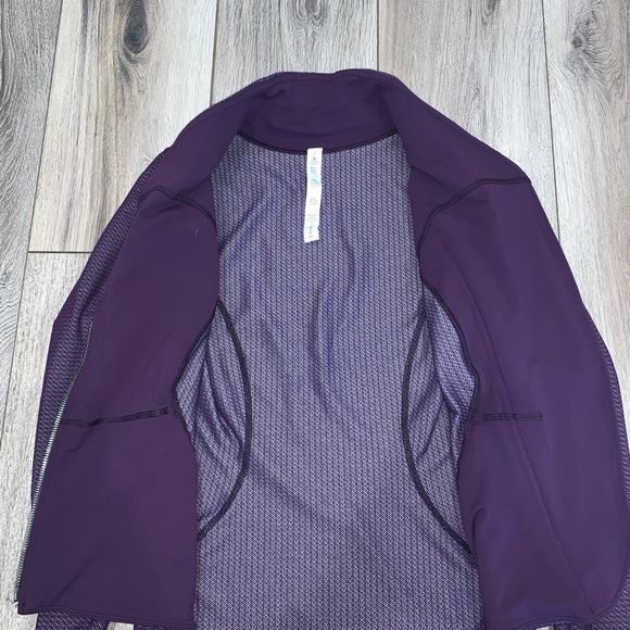 Lululemon Precision Jacket - Picture 4 of 8